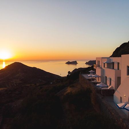 Odyssey Rock Milos Sunset Suites Plaka  Eksteriør billede