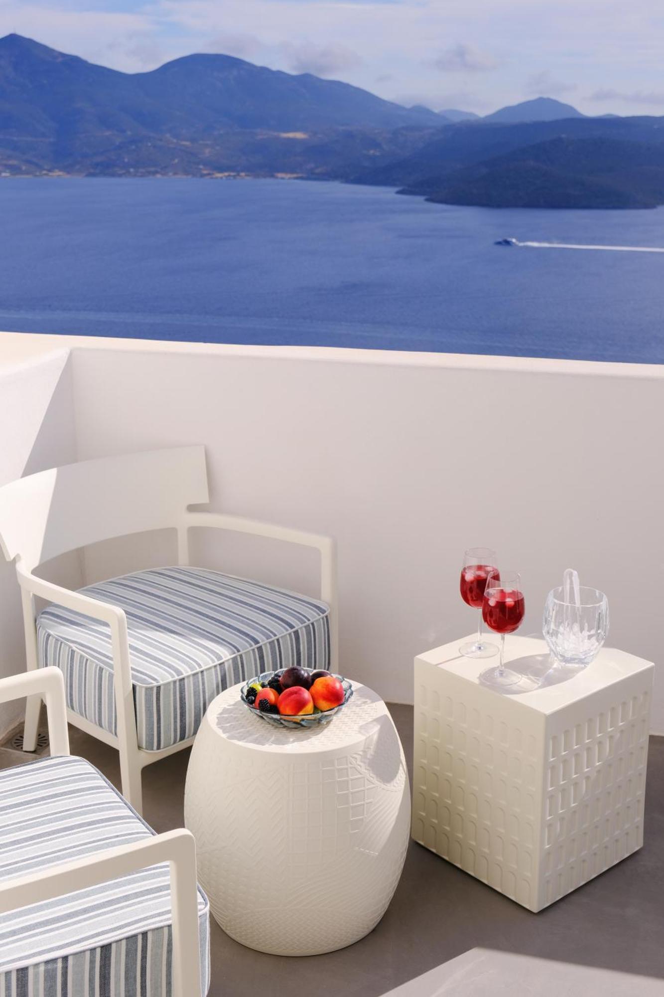 Odyssey Rock Milos Sunset Suites Plaka  Eksteriør billede