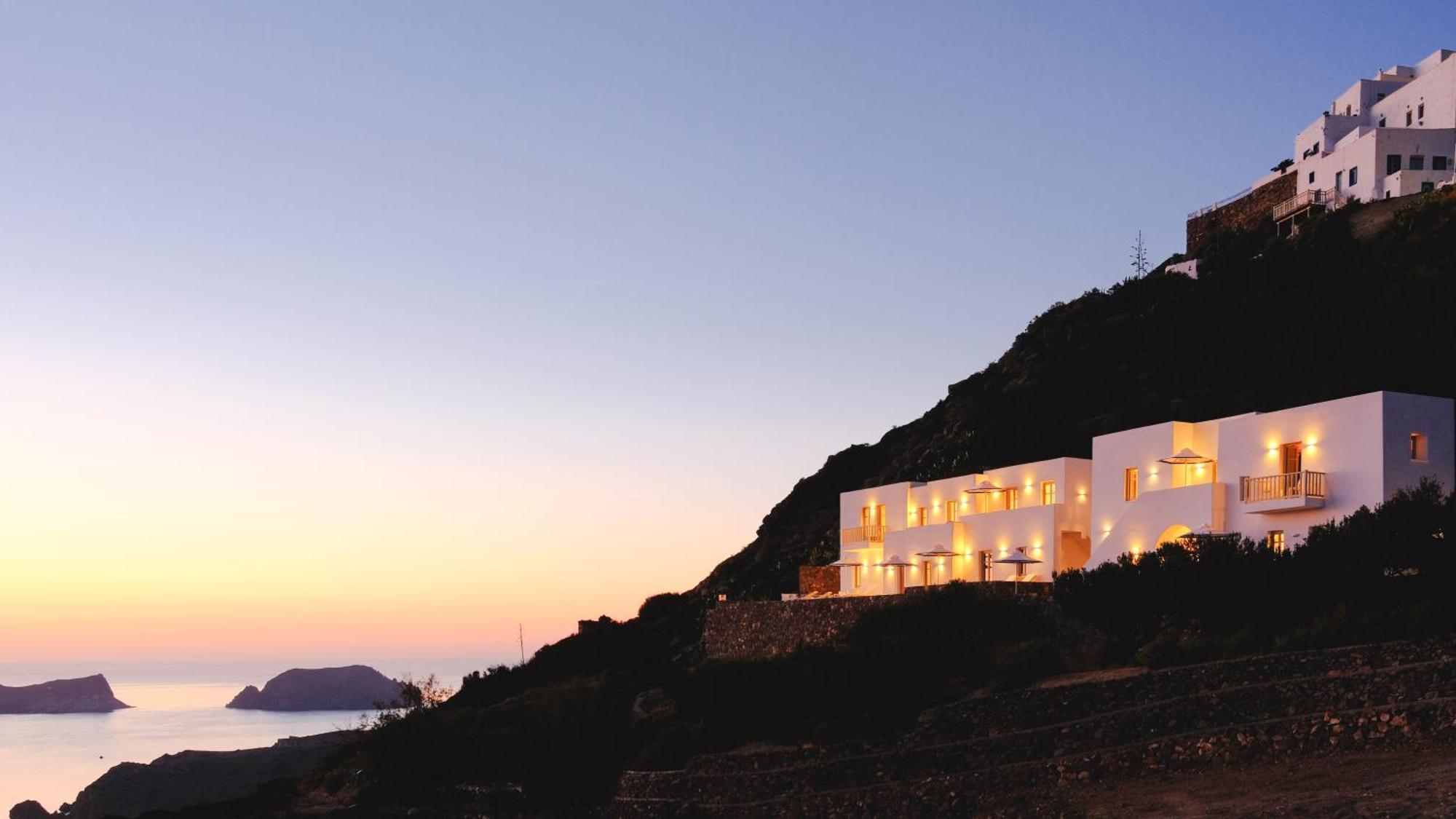 Odyssey Rock Milos Sunset Suites Plaka  Eksteriør billede