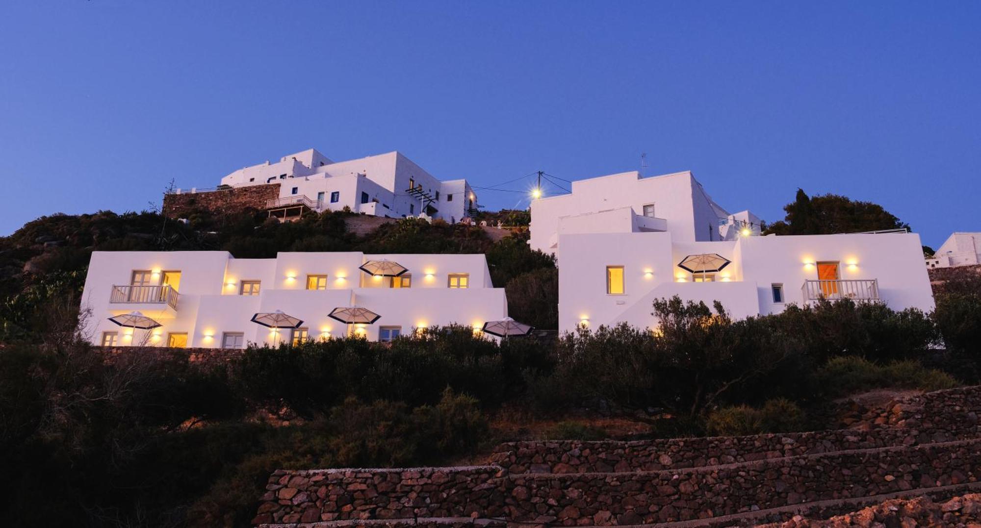 Odyssey Rock Milos Sunset Suites Plaka  Eksteriør billede